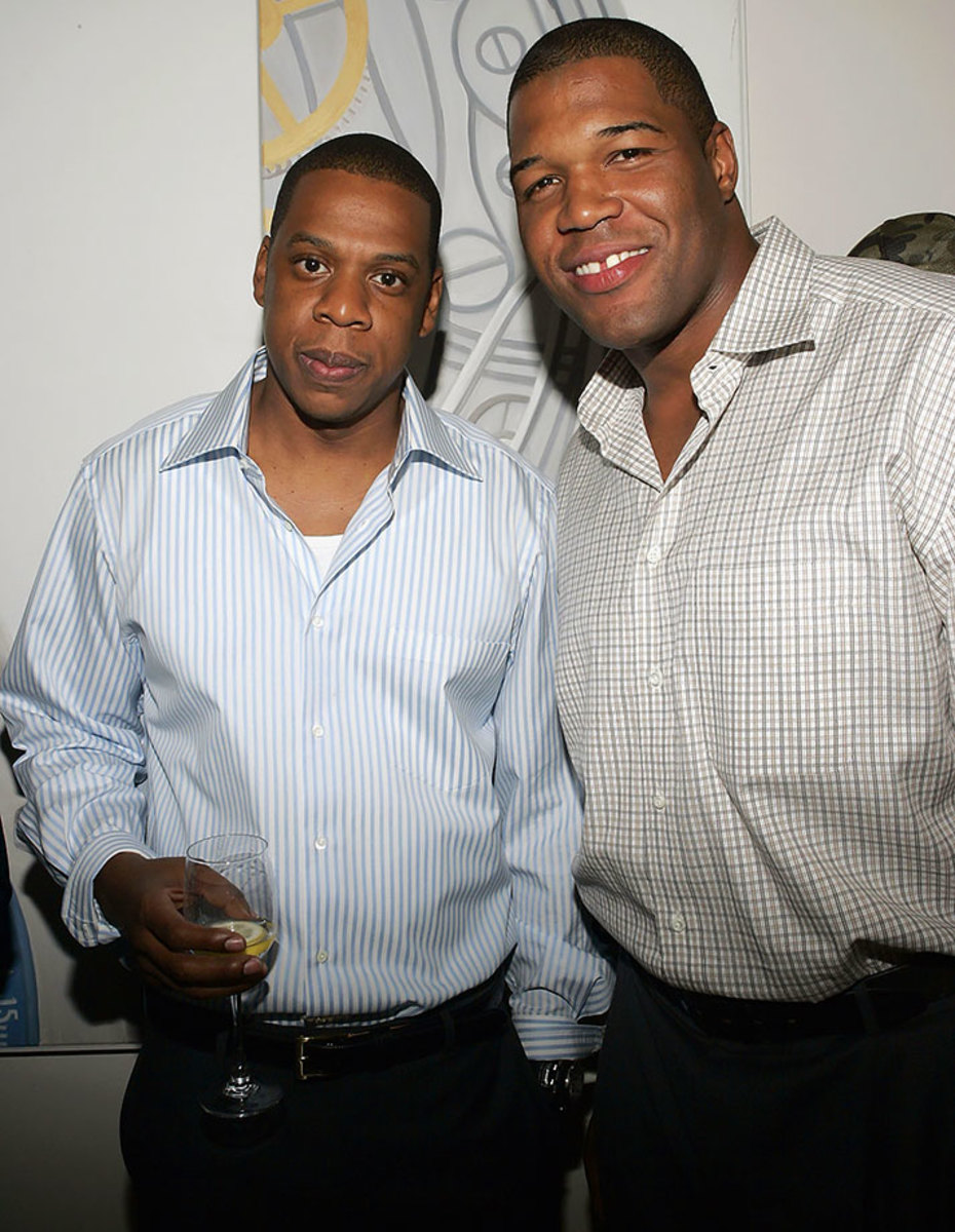 2005-0607-Jay-Z-Michael-Strahan.jpg