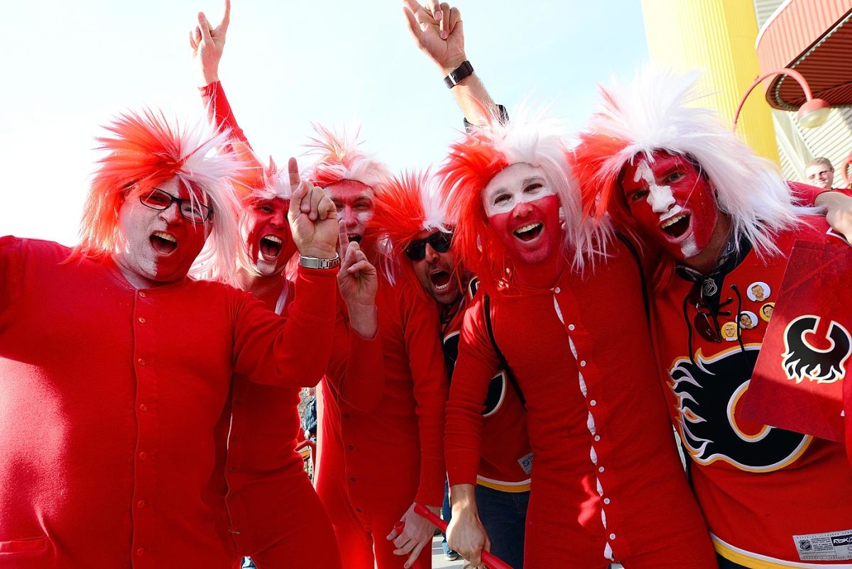 Calgary-Flames-fans-470582348.jpg