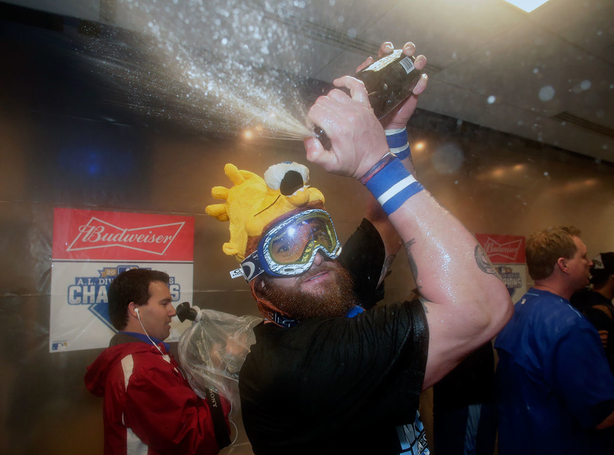 2015-1014-Kansas-City-Royals-celebration-Jonny-Gomes.jpg