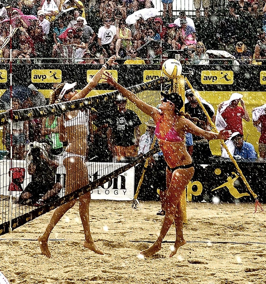 beach-volleyball-AVP-X159628_019.jpg