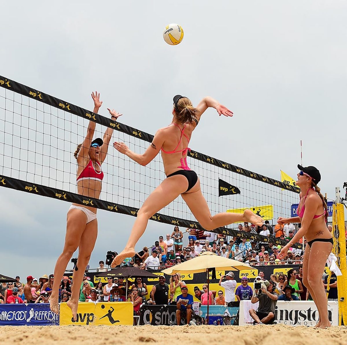 beach-volleyball-AVP-X159628_020.jpg
