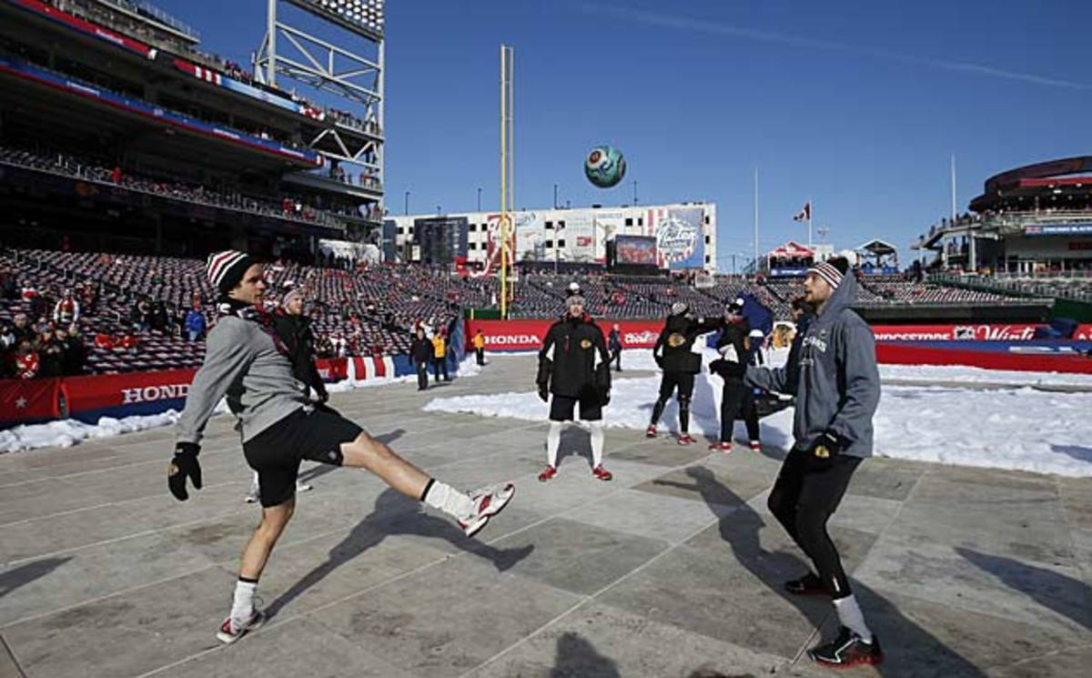 The Blackhawks warmed up with a little futbol.