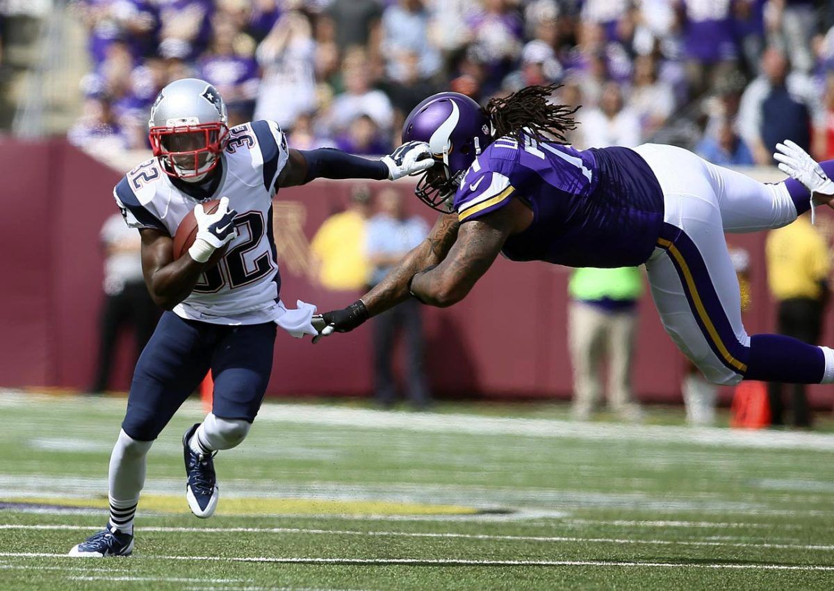 2014-0914-Devin-McCourty-interception.jpg