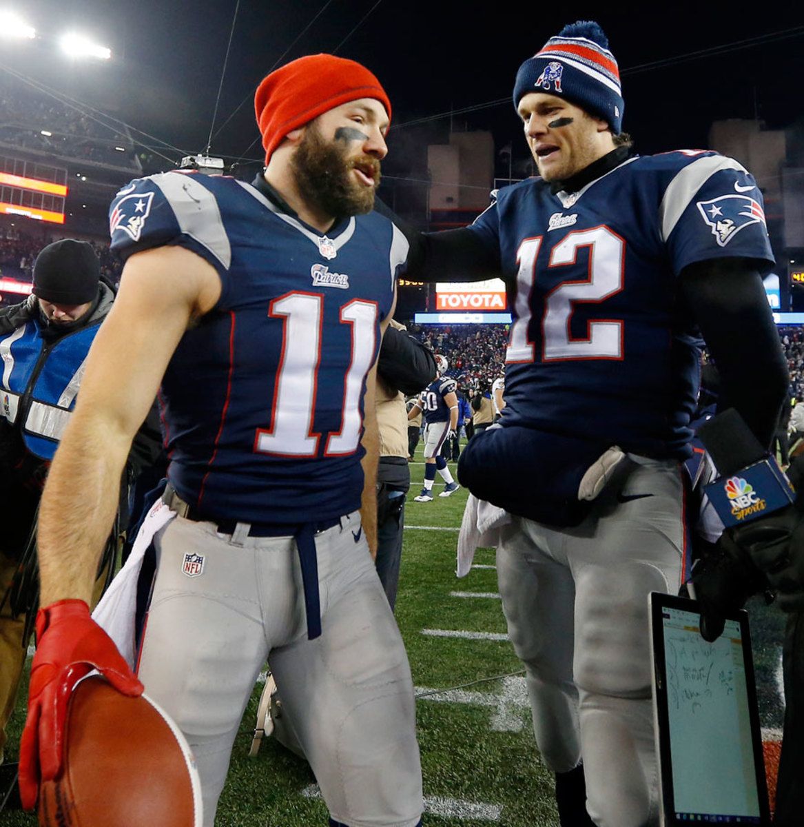2015-0110-Julian-Edelman-Tom-Brady.jpg