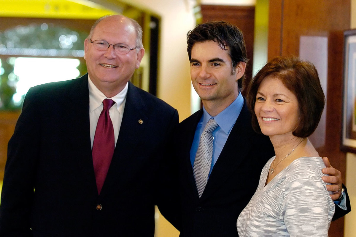 2006-Jeff-Gordon-parents-John-Carol.jpg