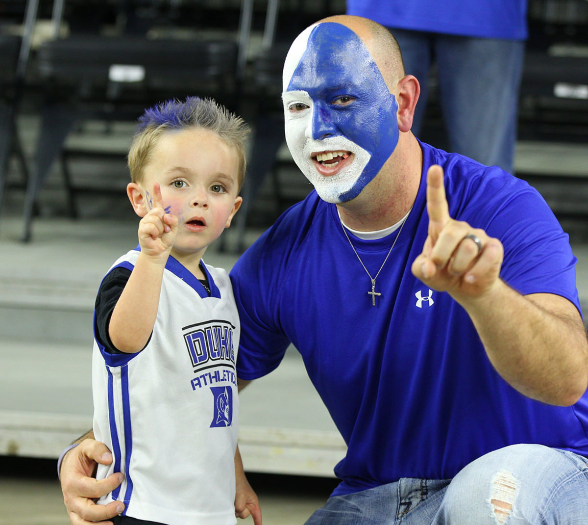 Duke-Blue-Devils-fans-DBA150329_Duke_vs_Gonzaga02.jpg