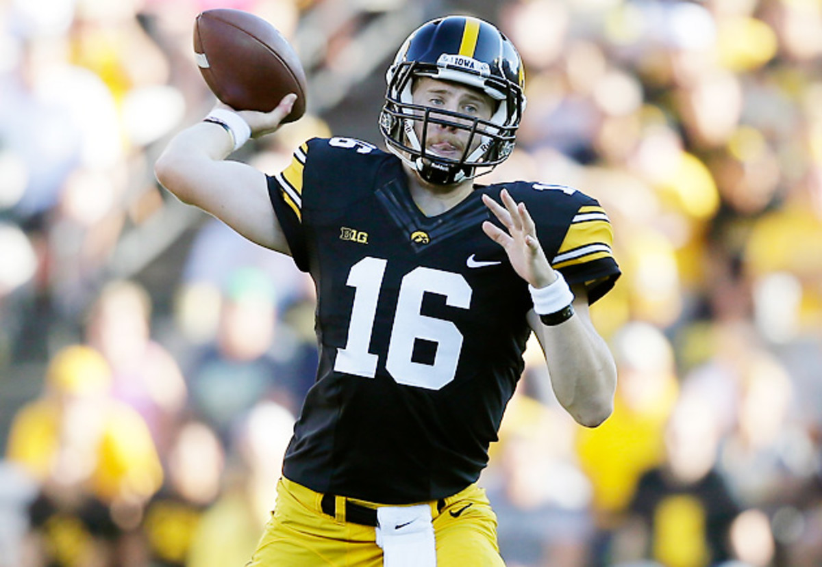 cj-beathard-iowa-hawkeyes-football-week-11-walkthrough.jpg