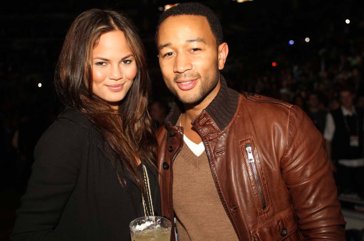 Chrissy-Tiegen-John-Legend.jpg