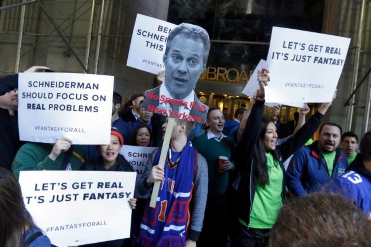 dfs-protest-draft-kings-fan-duel.jpg