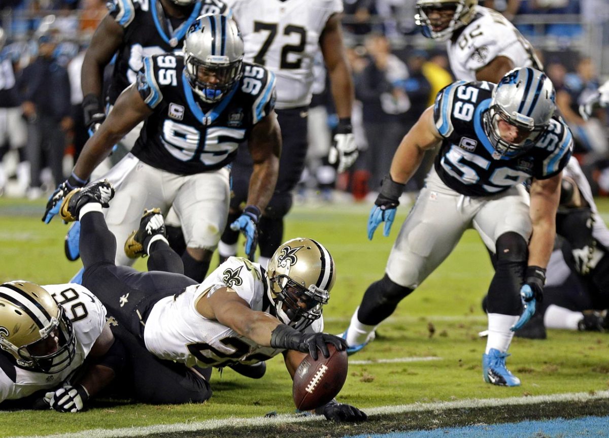 Carolina-Panthers-defense-Charles-Johnson-Luke-Kuechly.jpg