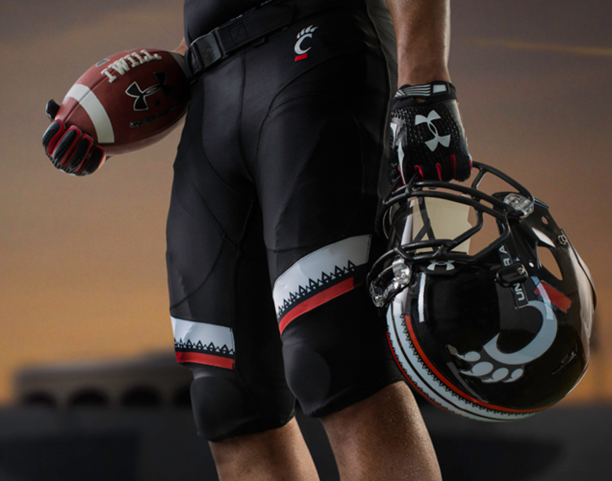 cincinnati-football-uniforms-4.jpg