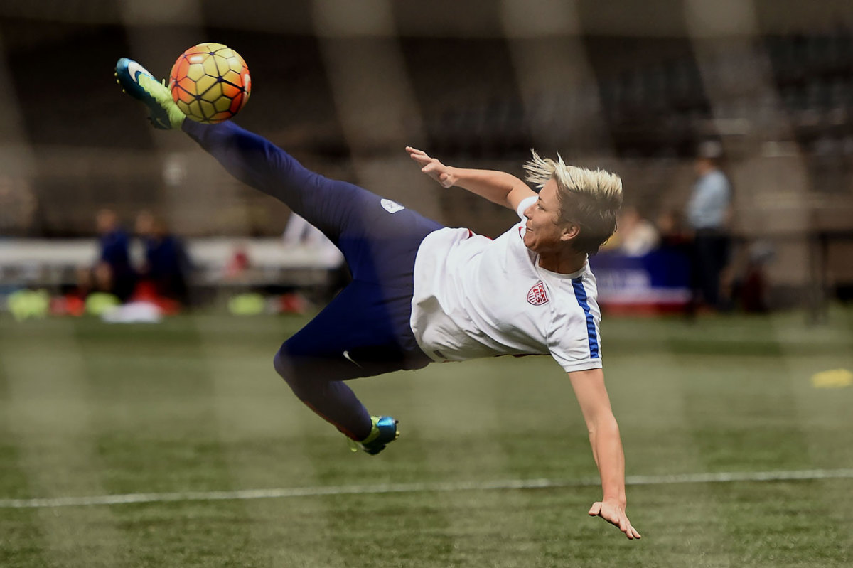 2015-1215-Abby-Wambach.jpg