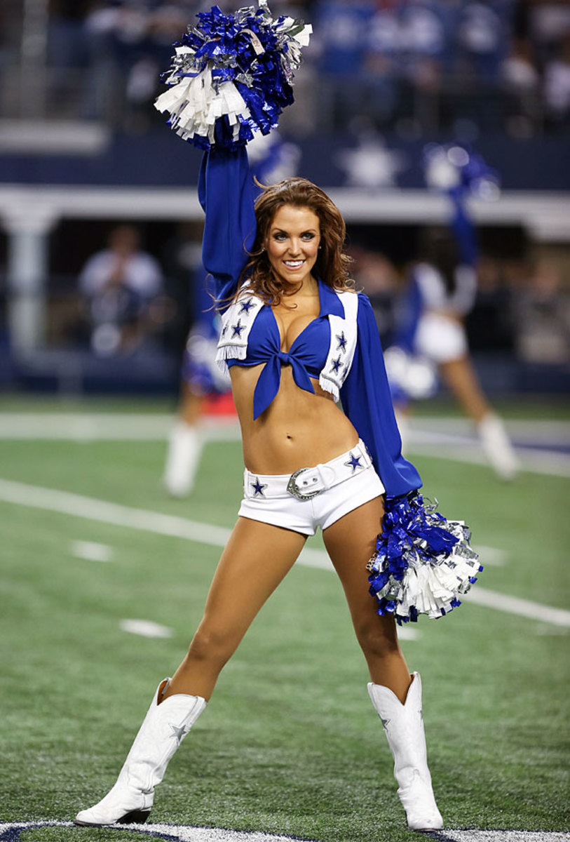 Dallas-Cowboys-cheerleaders-CEY1501042196_DETROIT_AT_DALLAS.jpg