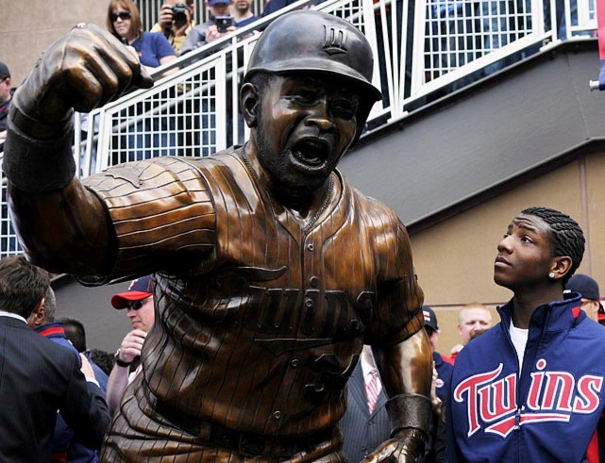 kirby-puckett-statue.jpg