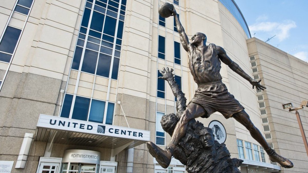 Jordan Statue Moving Inside New United Center Building - Near West