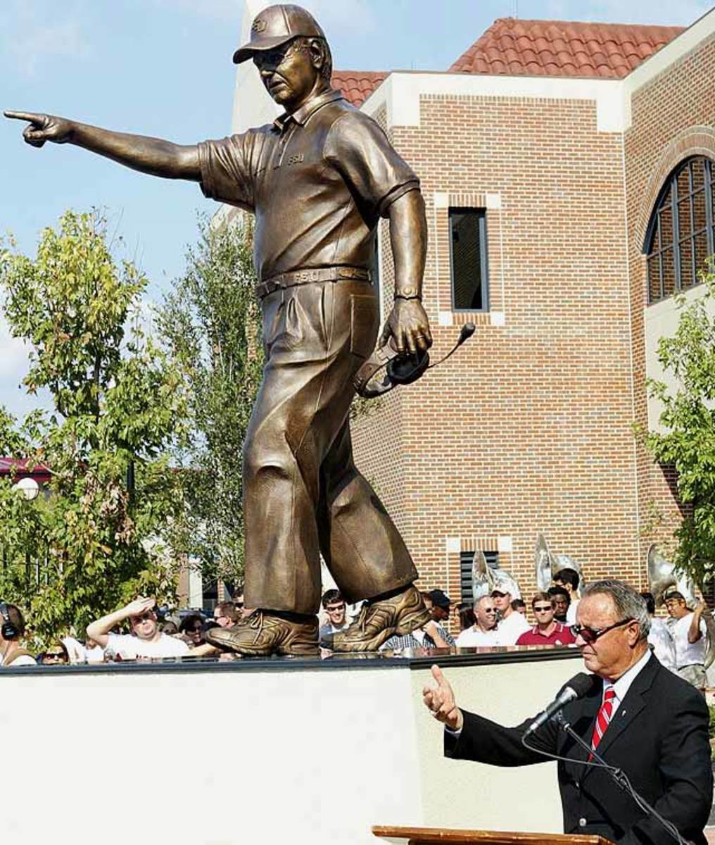 bobby-bowden-statue.jpg