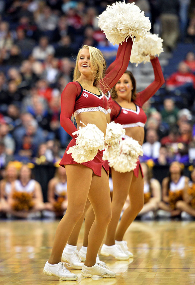 Oklahoma-cheerleaders-467080044_10_0.jpg