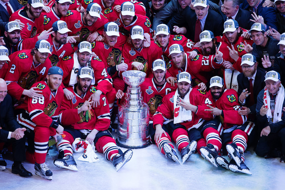 Stanley Cup Final 2015: Shop Chicago Blackhawks apparel, gear for their NHL  Playoff run 