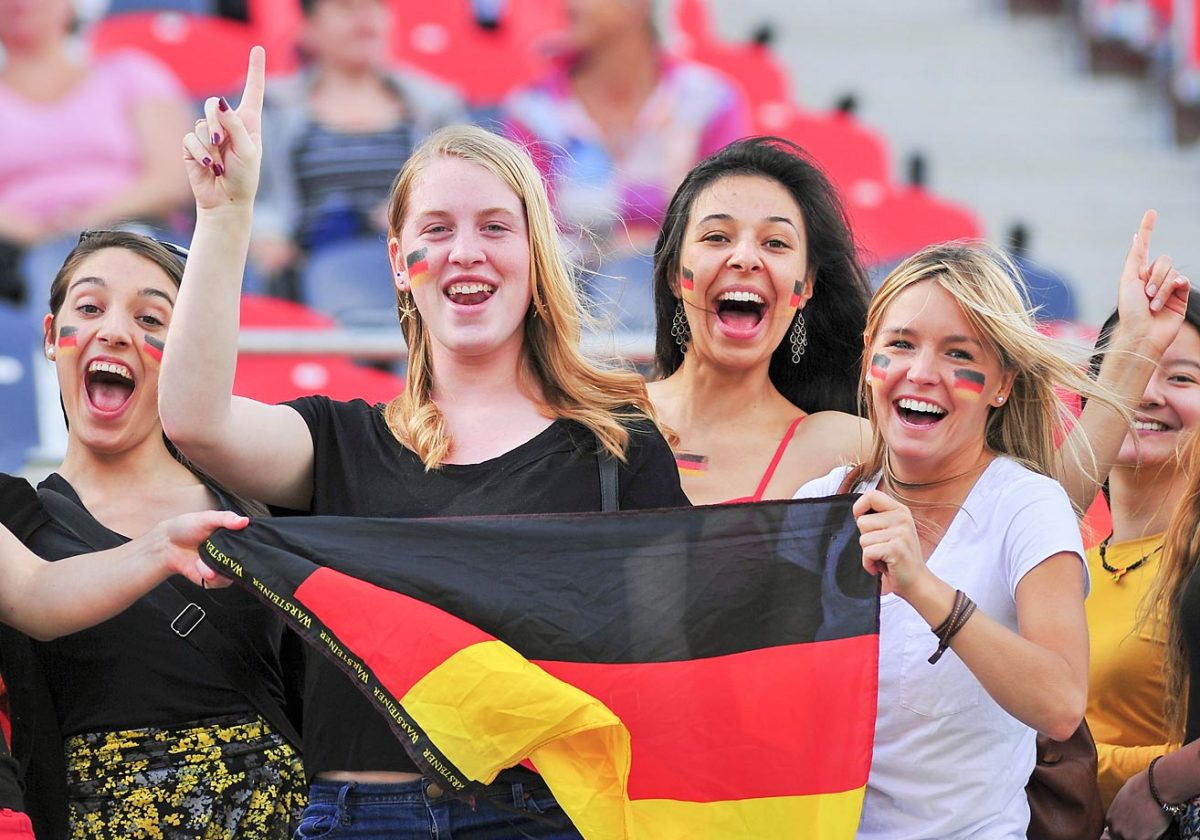 world-cup-fans-700008_Germany_vs_Ivory_Coast.jpg