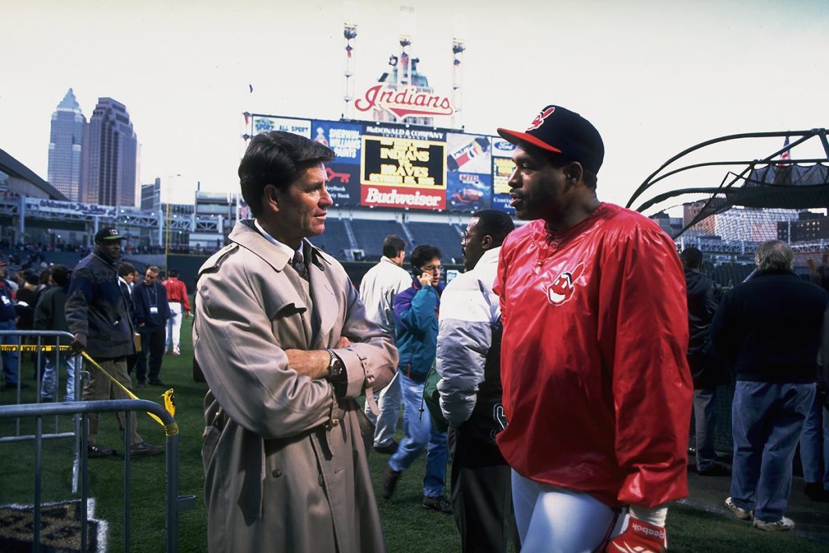 1995-1025-Jim-Palmer-Sandy-Alomar-Jr-05867586.jpg