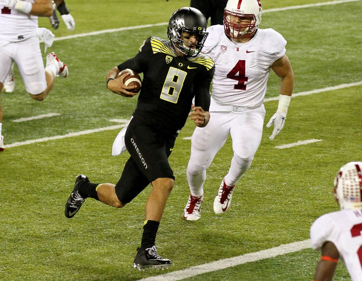 2014-1101-Oregon-Stanford-Marcus-Mariota.jpg