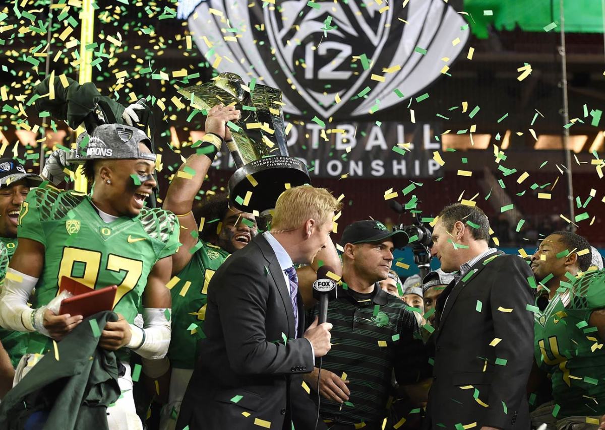 2014-1205-Oregon-Arizona-Mark-Helfrich.jpg