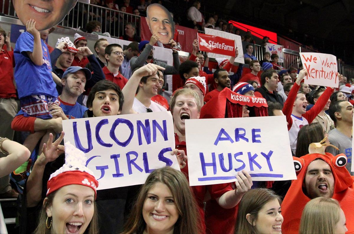 SMU-4_UConn_v_SMU.jpg