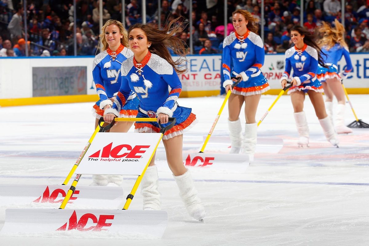 New-York-Islanders-Ice-Girls-459685476_10.jpg