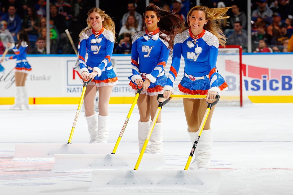 New-York-Islanders-Ice-Girls-458743368_10.jpg