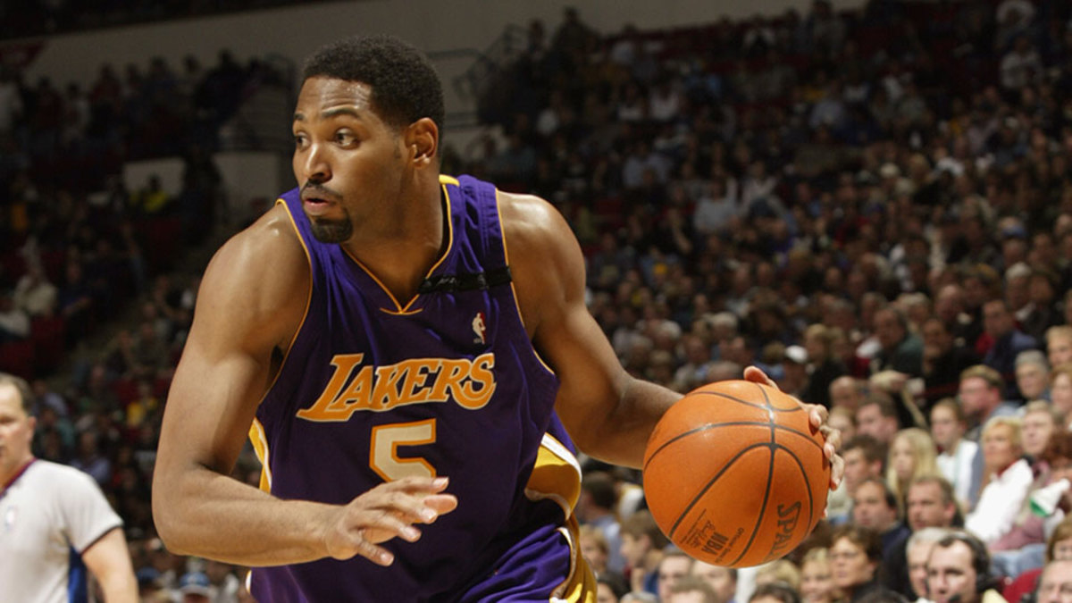 Featured Lakers News: Robert Horry Makes Case For L.A. To Retire