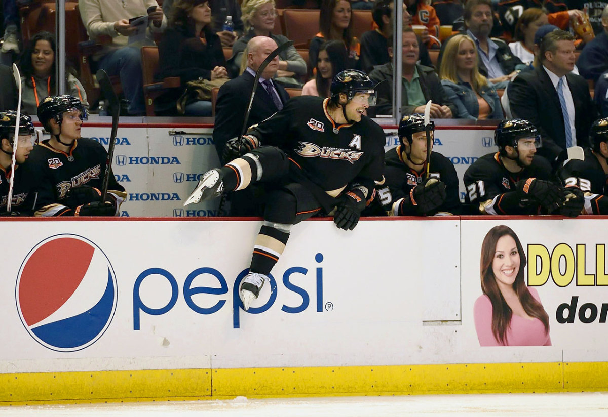 Ducks: Teemu Selanne returning for 2012-13 – Orange County Register