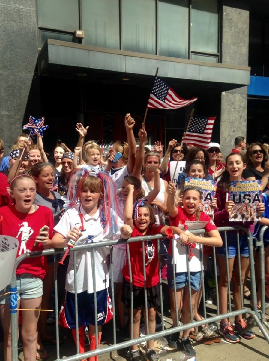 USWNT-parade-photos-3.jpg