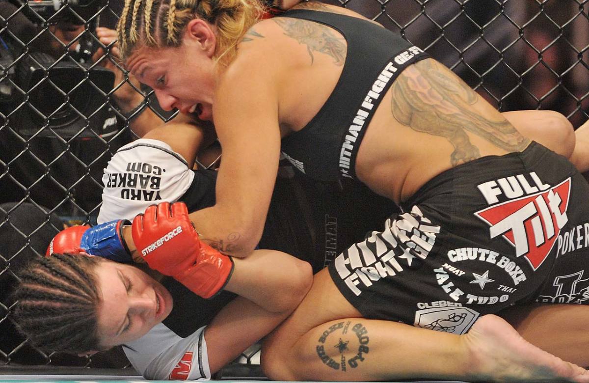 Cris-Cyborg-Santos-21.jpg