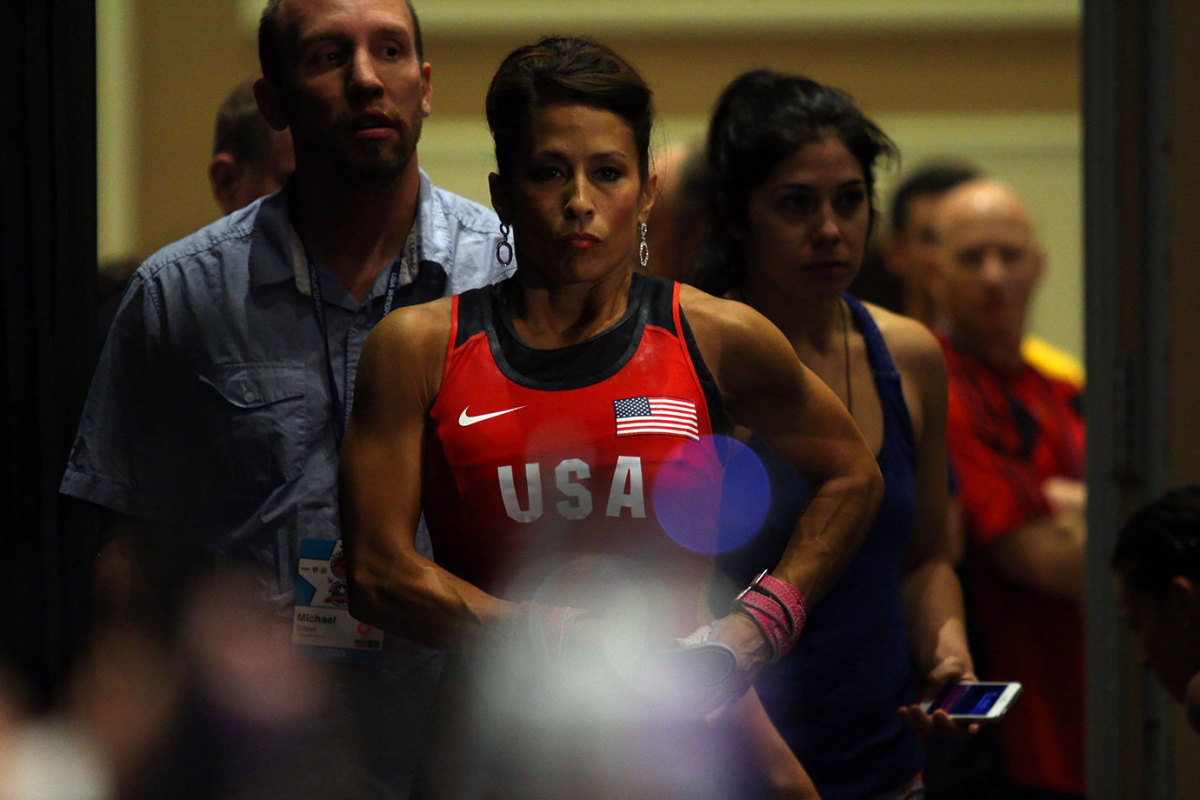 2015-USA-Womens-Weightlifting-National-Championships-X159846_TK2_570.jpg