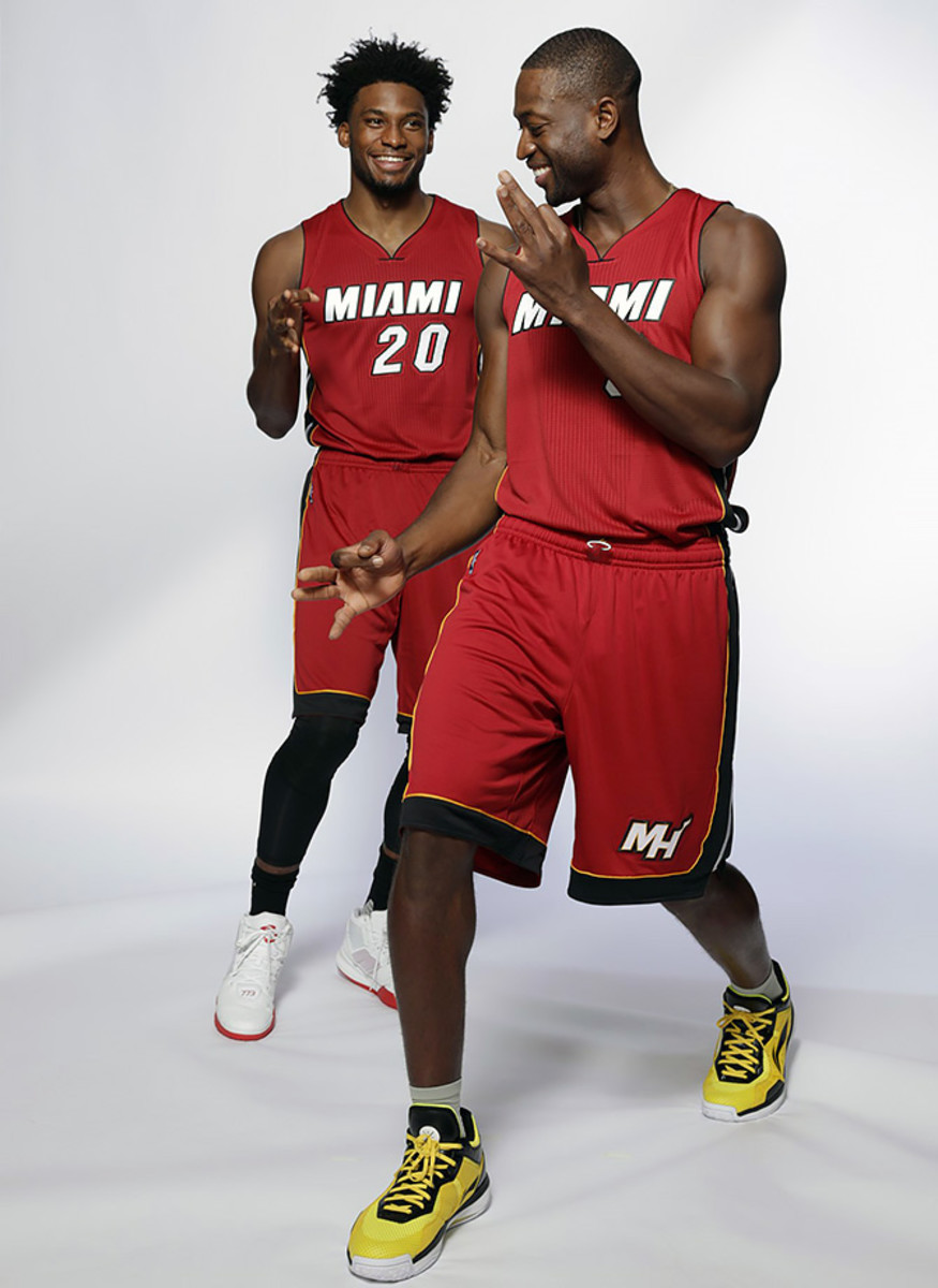 Dwyane-Wade-Justise-Winslow-X160018_TK1_020.jpg