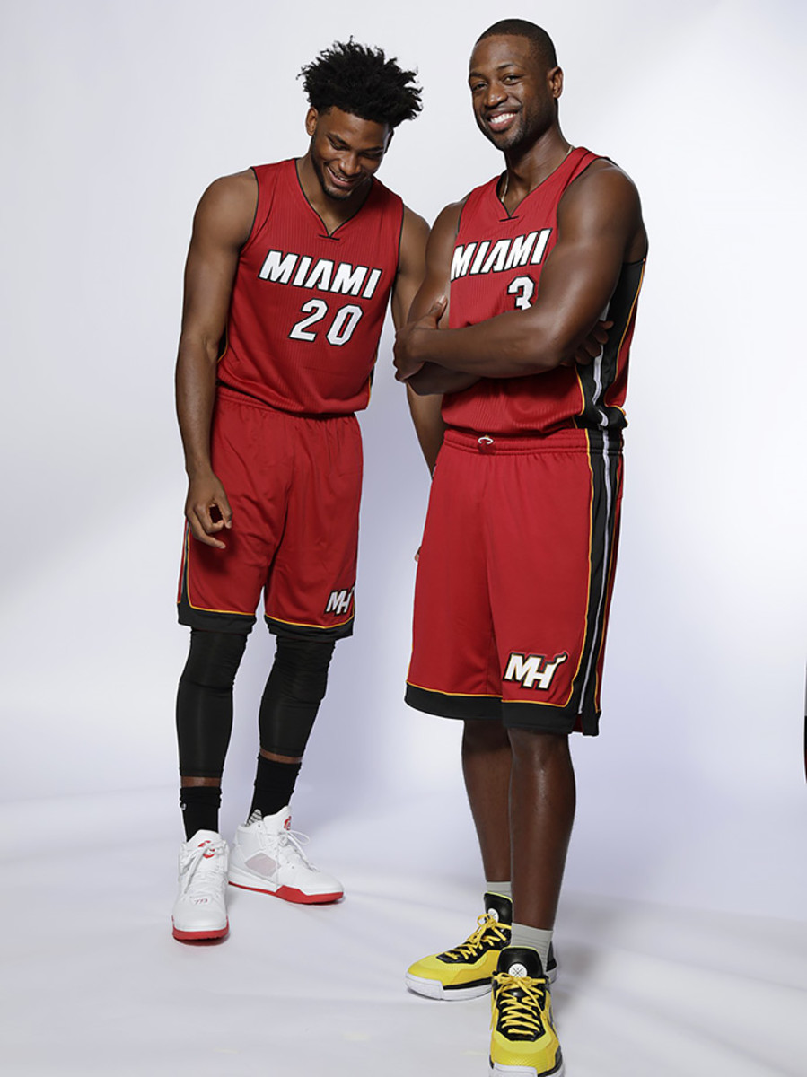 Dwyane-Wade-Justise-Winslow-X160018_TK1_008.jpg