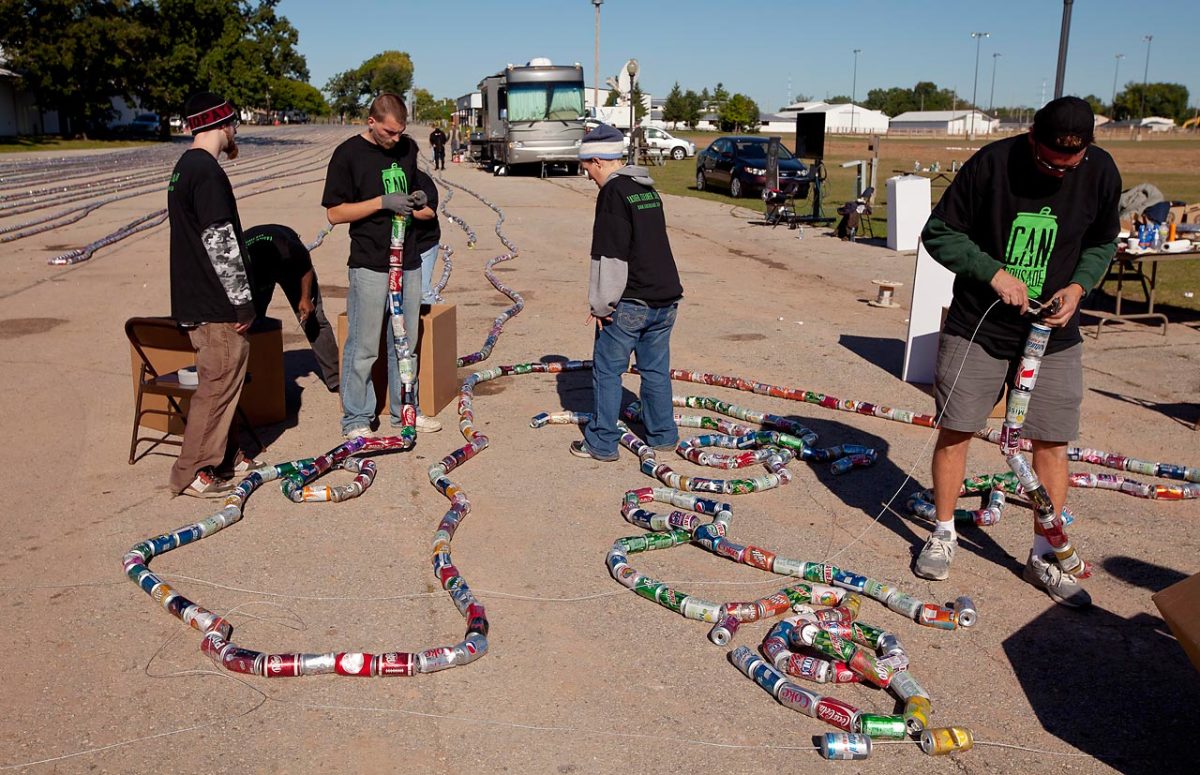 38-Aluminum-can-string-record.jpg