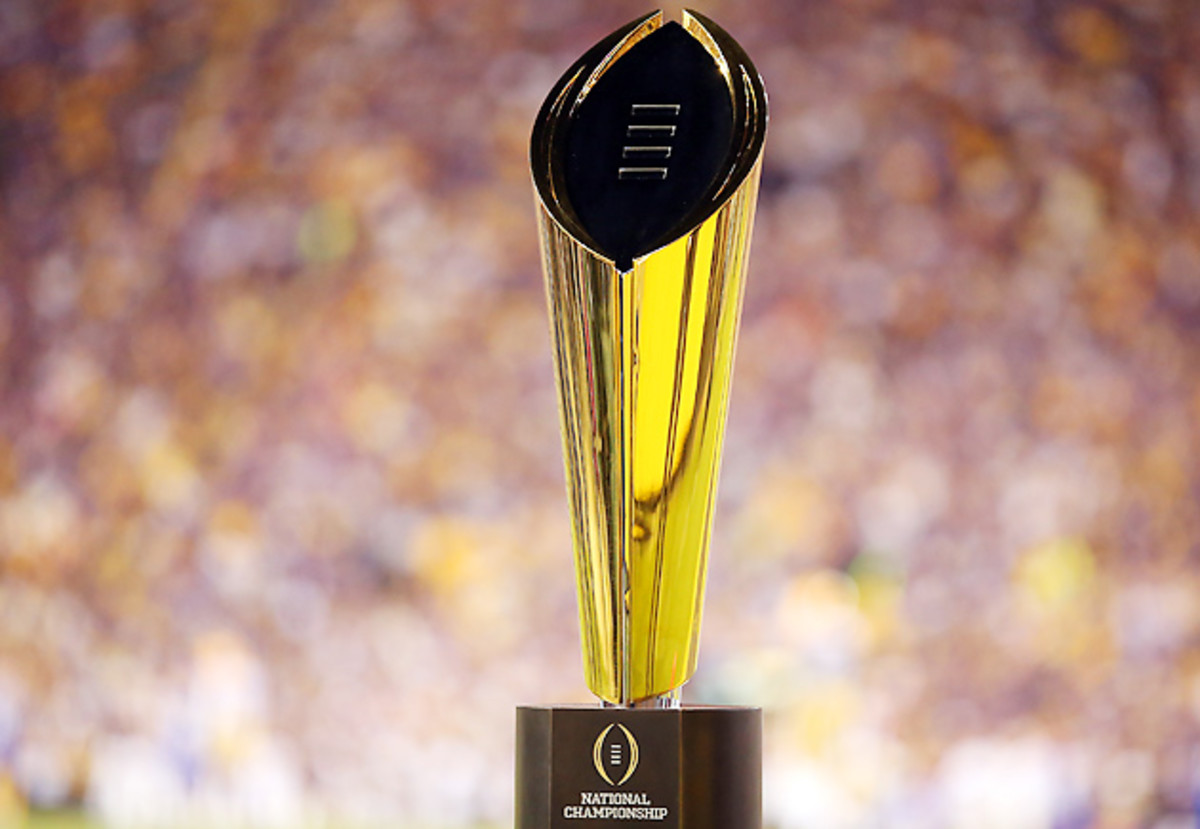 college-football-playoff-trophy-2015-midseason-crystal-ball.jpg