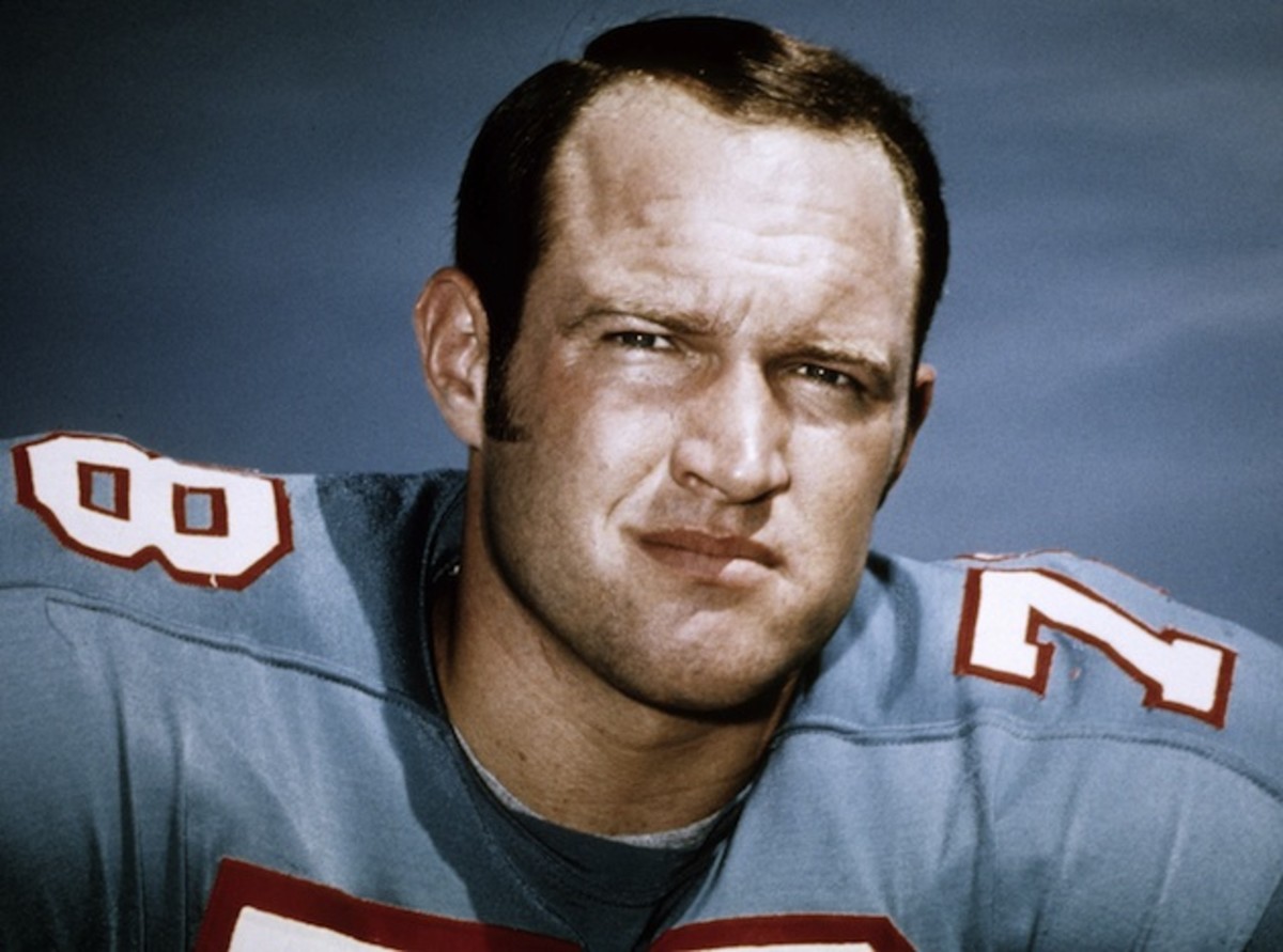 Glen Ray Hines played eight seasons in the AFL and NFL between 1966 and 1973.