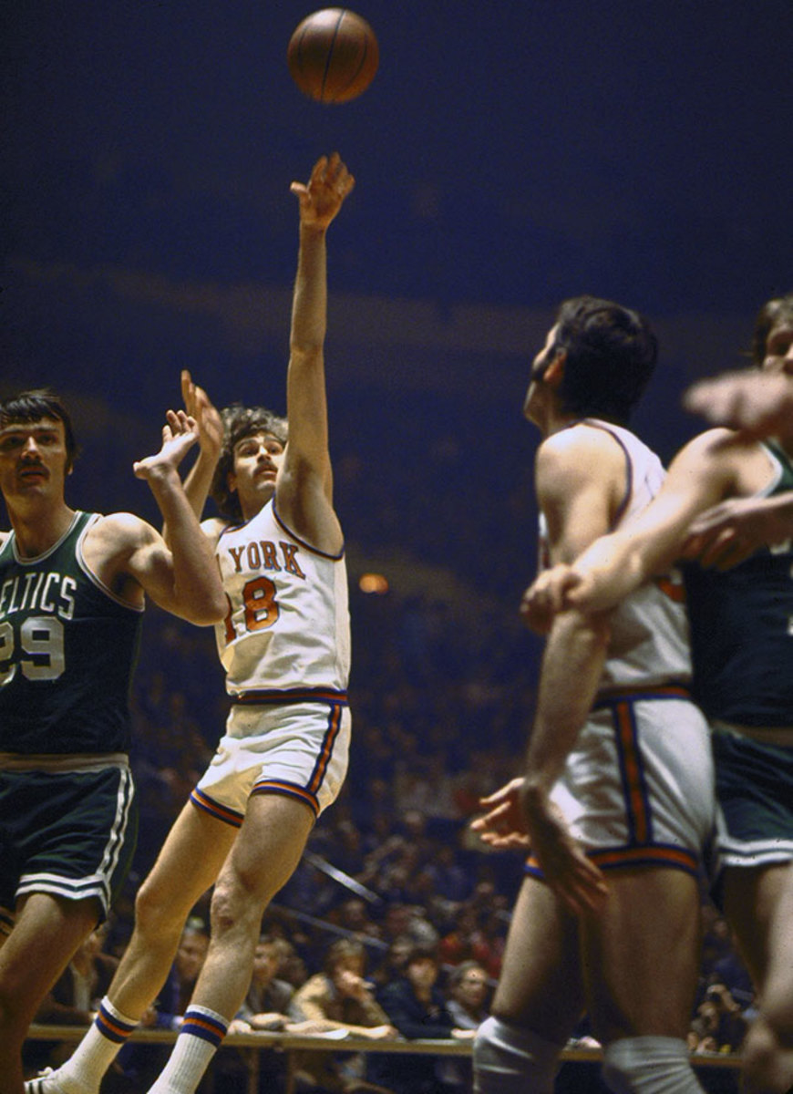 1972-0421-Phil-Jackson-06132081.jpg