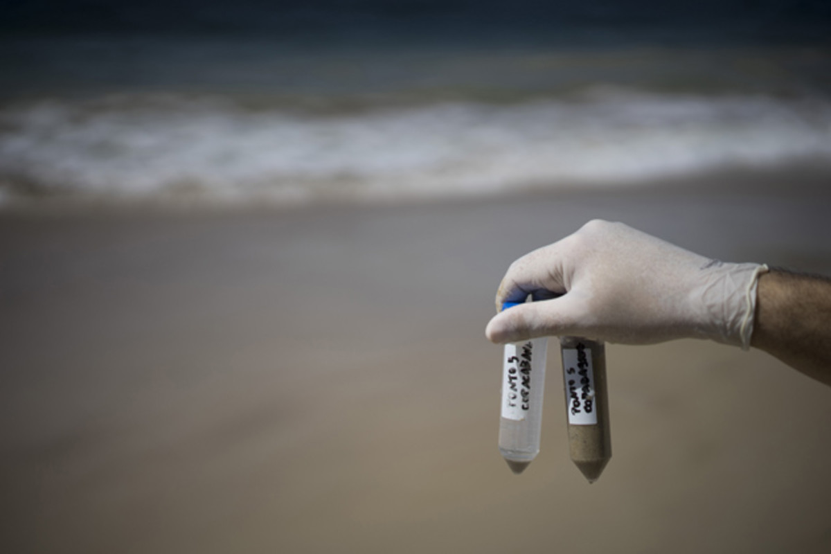 While the events will be awash in scenic beauty, the sewage-tainted bay and lagoon won't be as picturesque. 