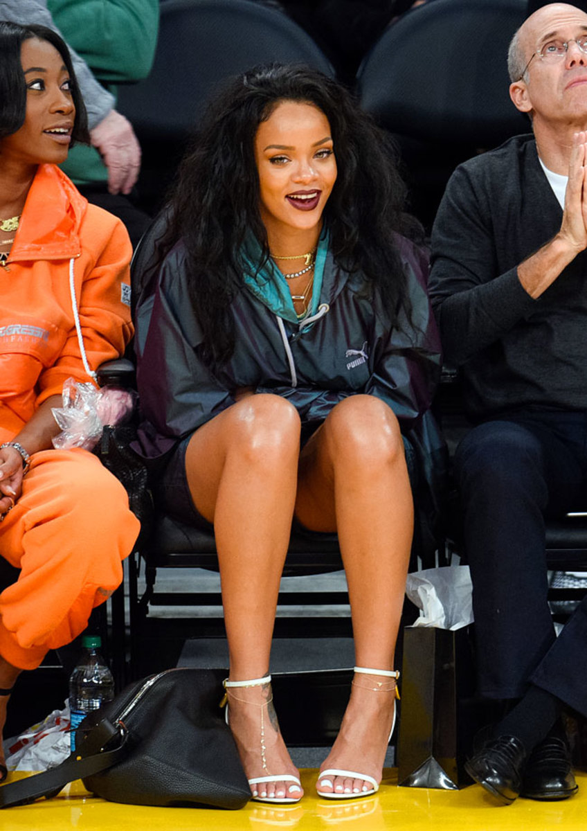 2015-0115-Rihanna_0.jpg