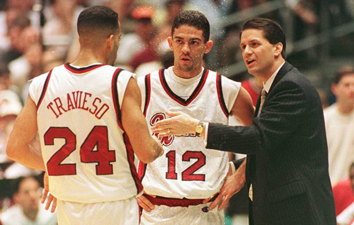 john-calipari-umass-hall-of-fame.jpg
