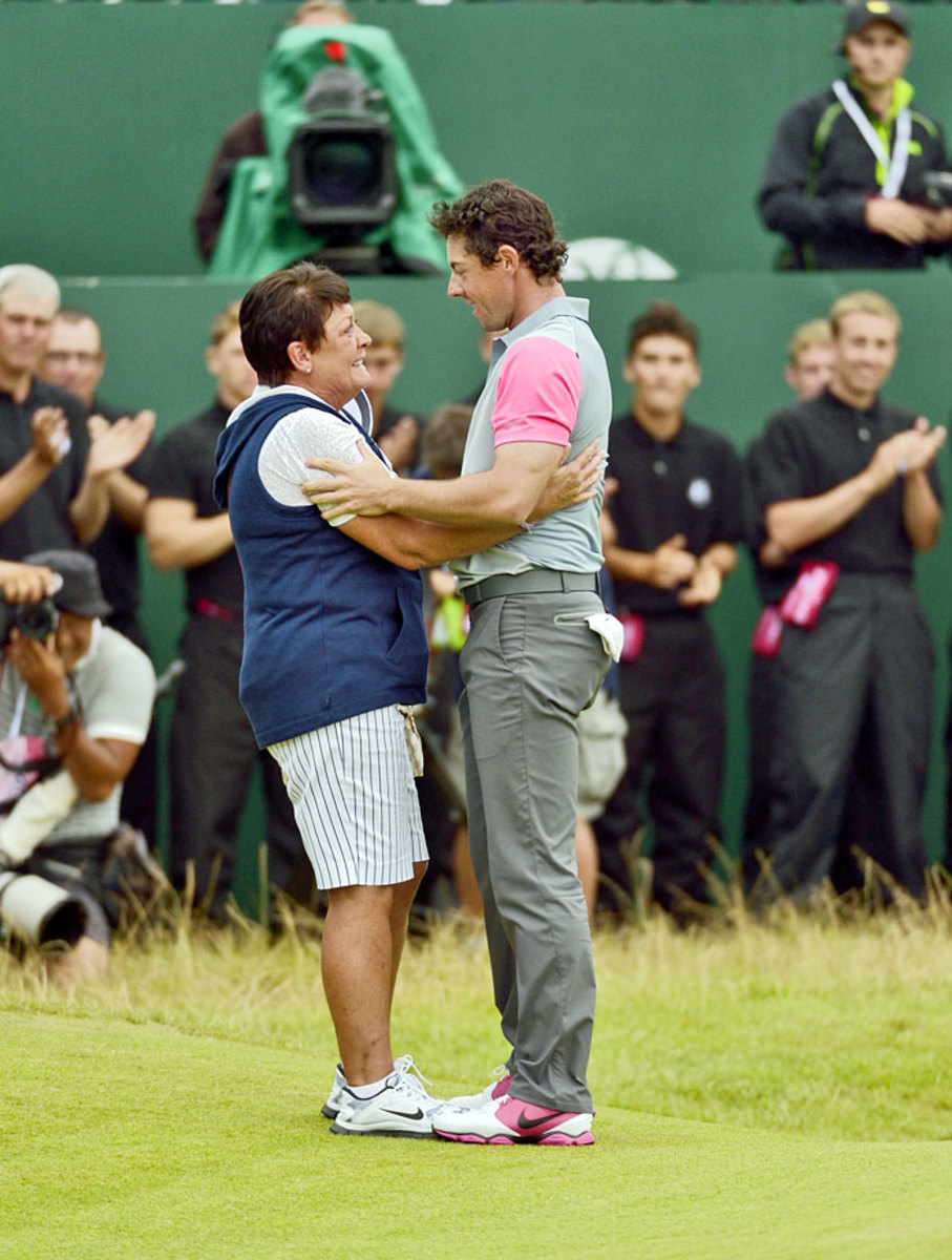 Rory-McIlroy-mom-Rosie-X158445_TK4_1113.jpg