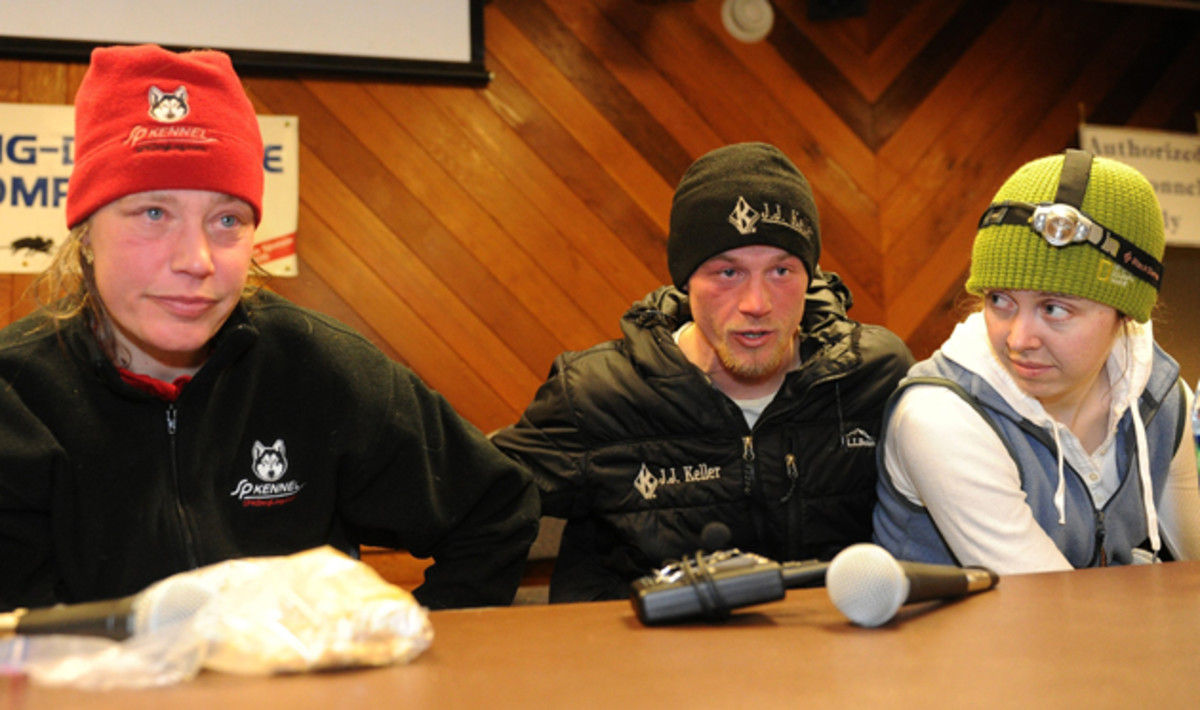 Zirkle, Seavey and his wife Jen Seavey sit at the Nome race headquarters at the end of the 2014 Iditarod.
