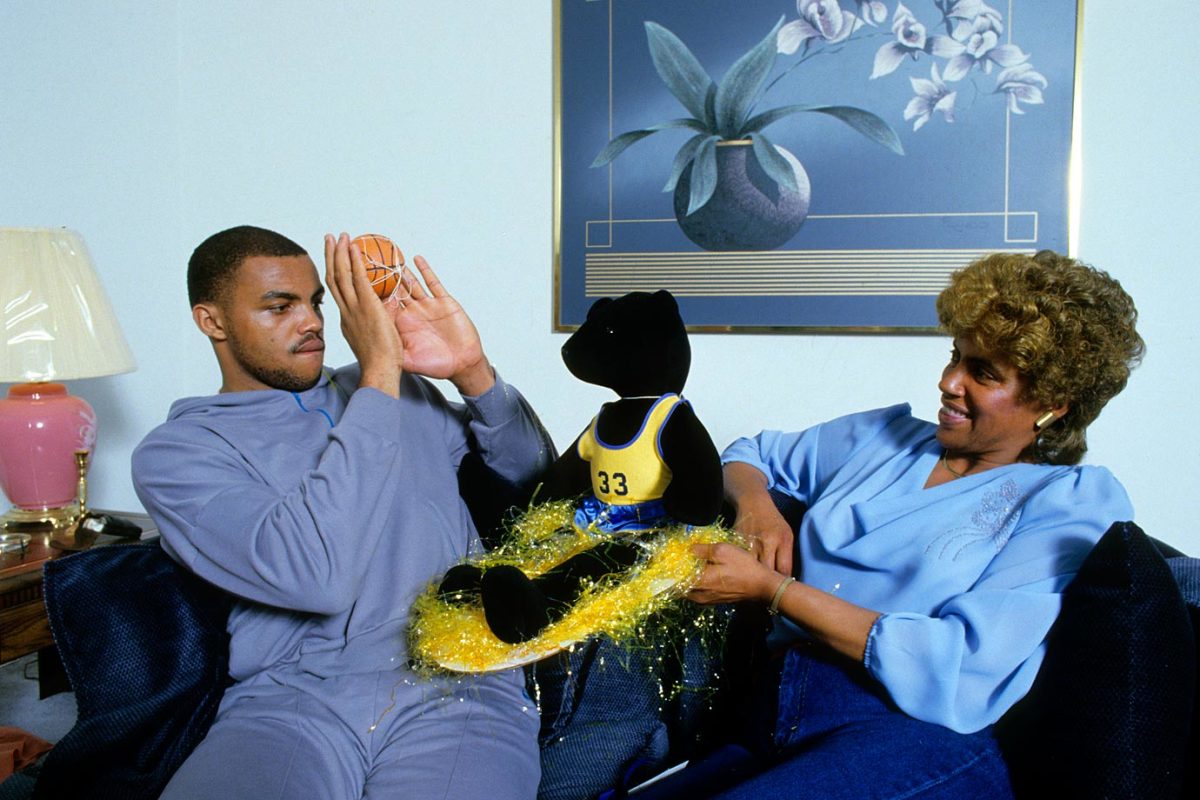 Charles-Barkley-mom-Charcey-Glenn-079006388.jpg
