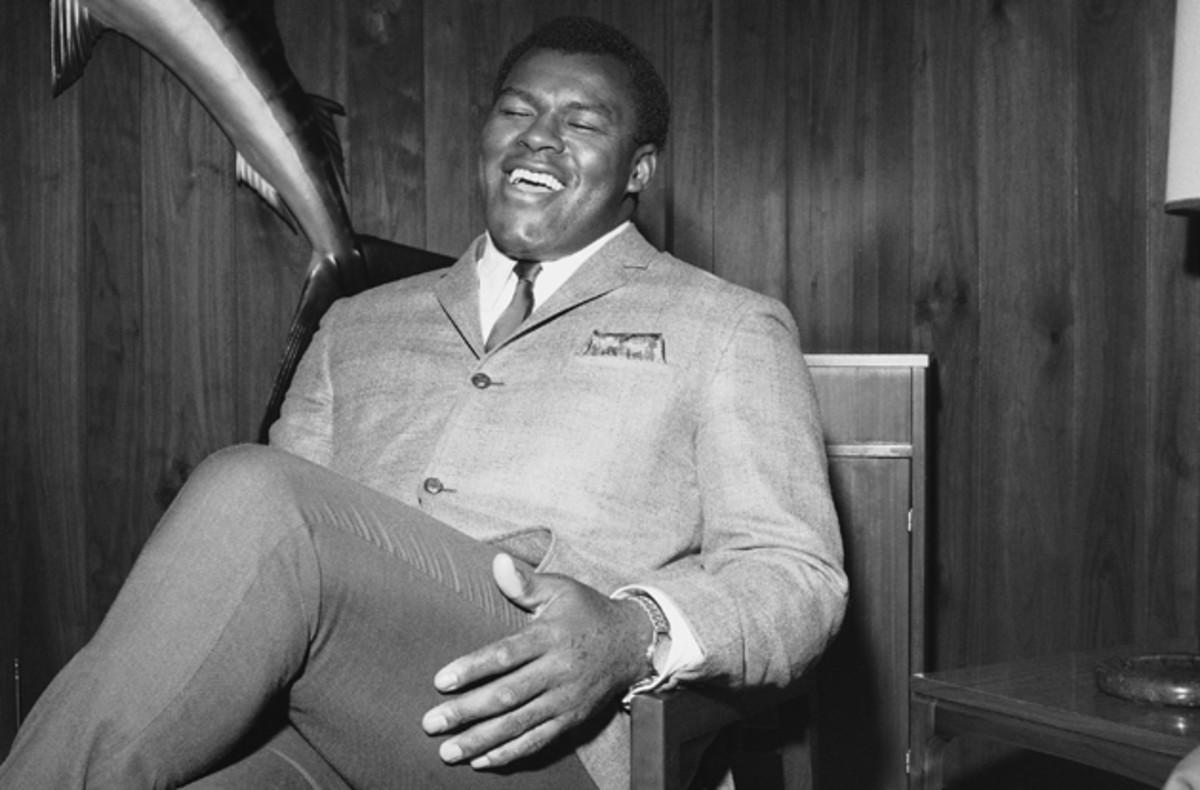 Cookie Gilchrist in 1966. (AP Photo)