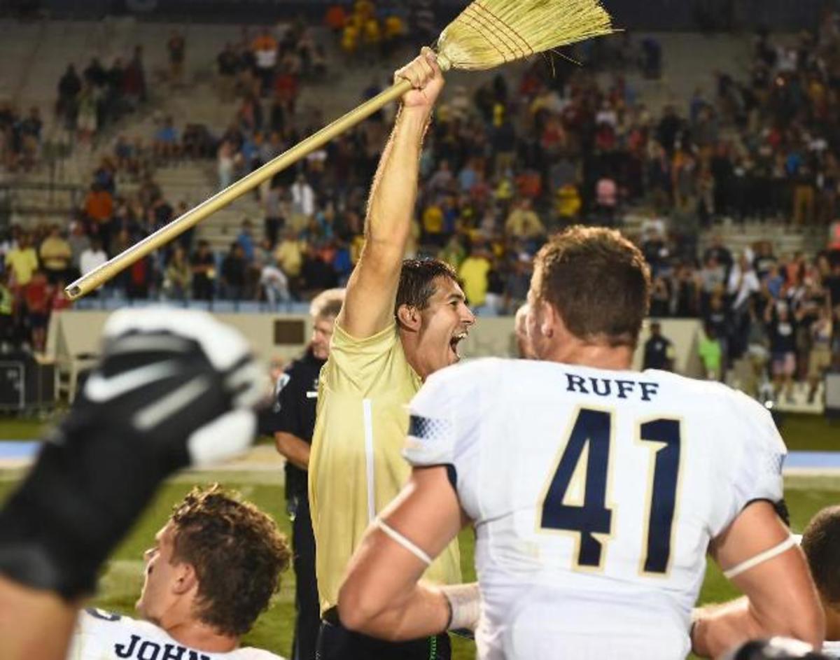 201512020003002316186