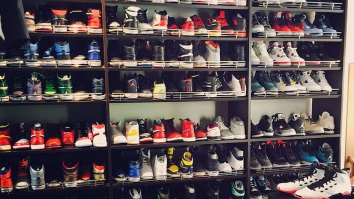 closet jordan shoe collection