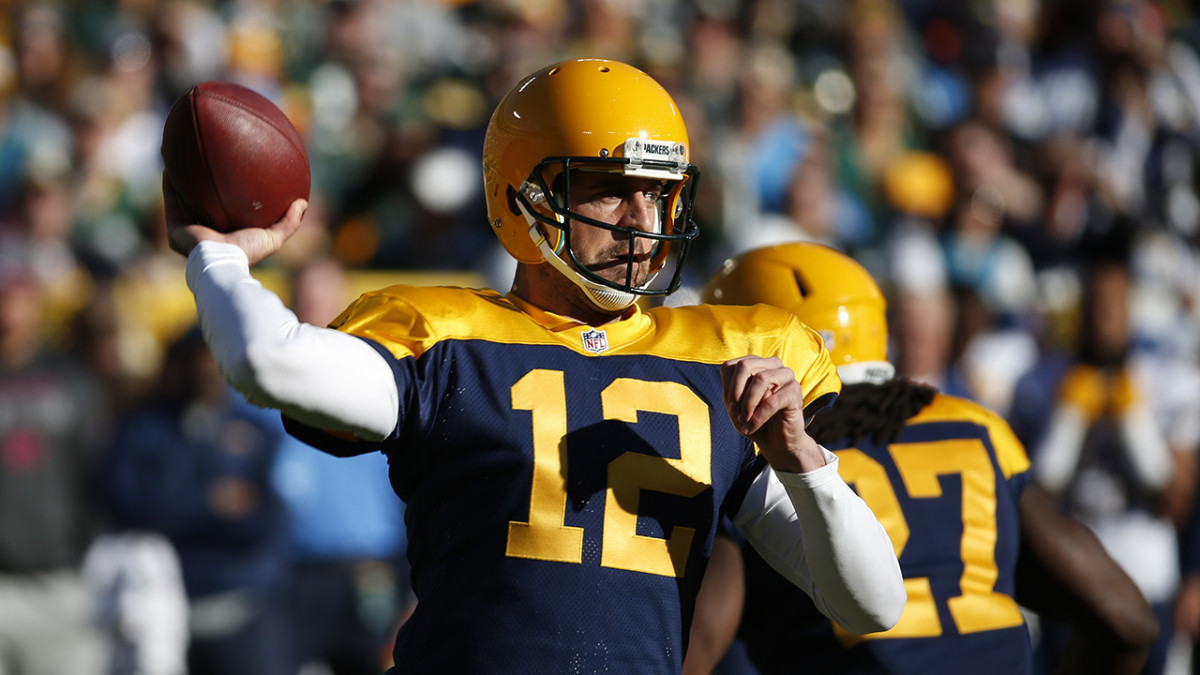 Green Bay Packers Aaron Rodgers now over 30,000 career yards Sports